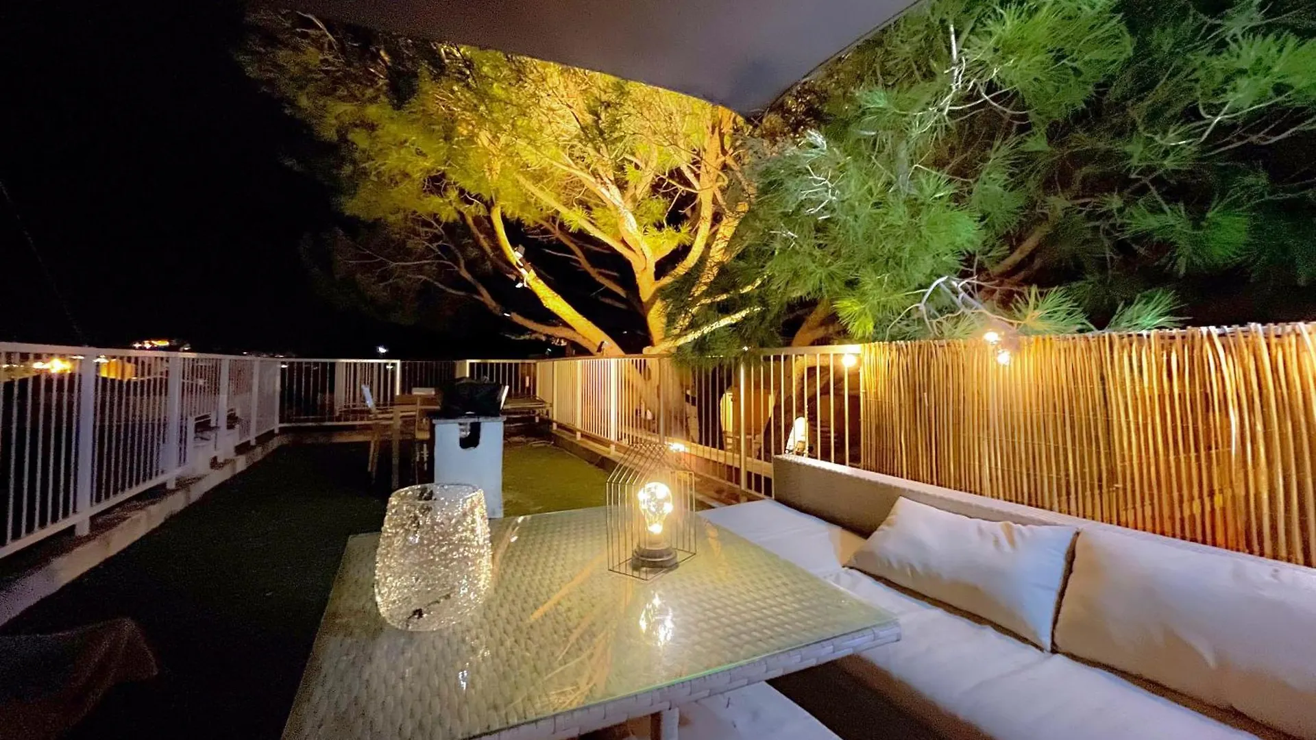 Apartment Rooftop With A Seaview Saint-Tropez France